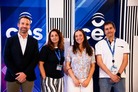 CES refuerza su formación tecnológica en Madrid con nuevas certificaciones IT junto a PUE Academy
